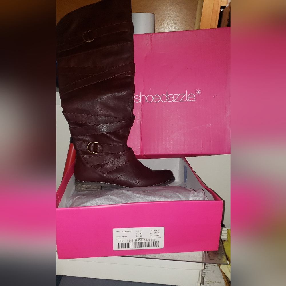 Shoe Dazzle Elvira Knee Boots